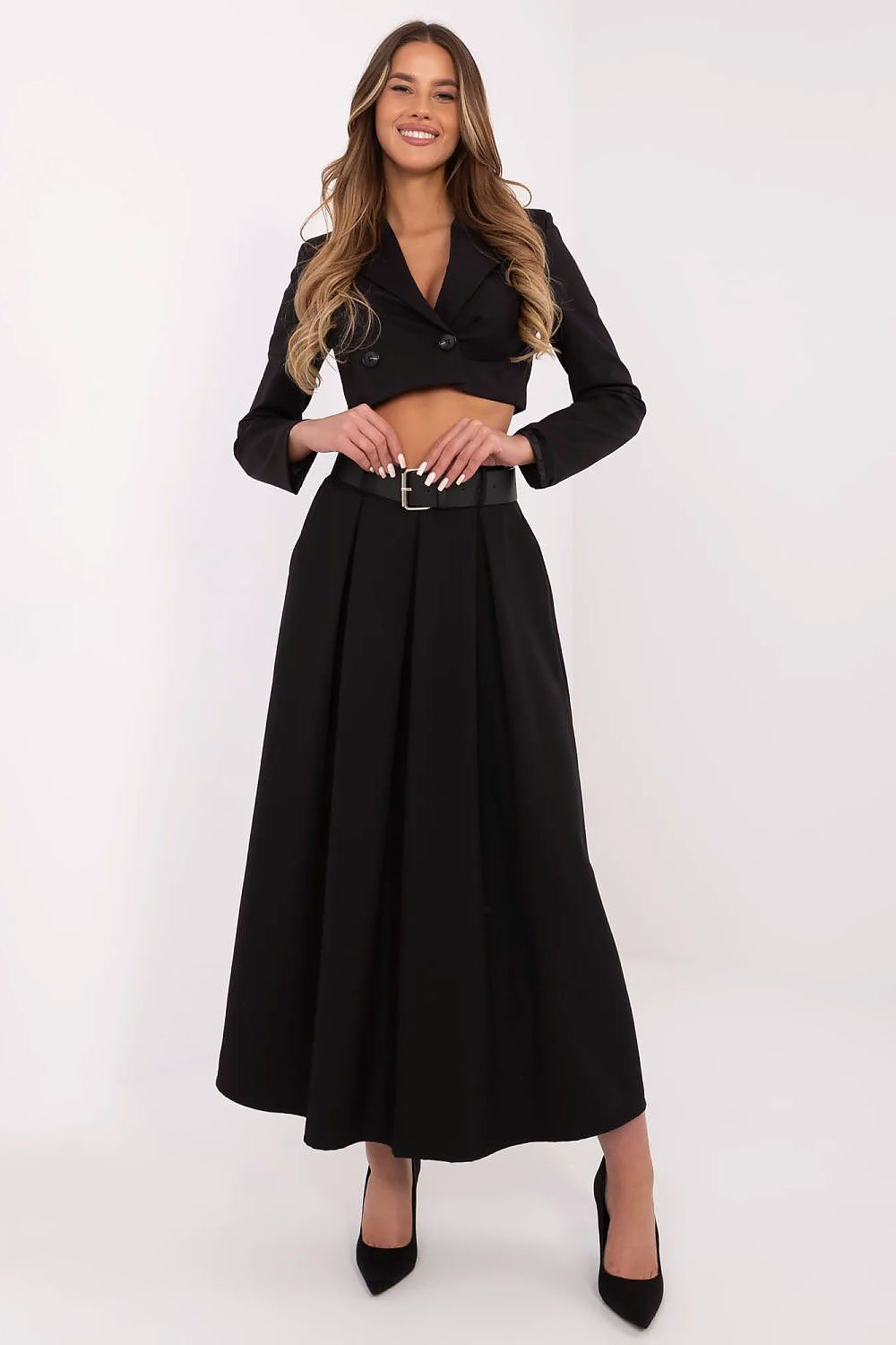 Elegantná dlhá sukňa s plisami a bočnými vreckami