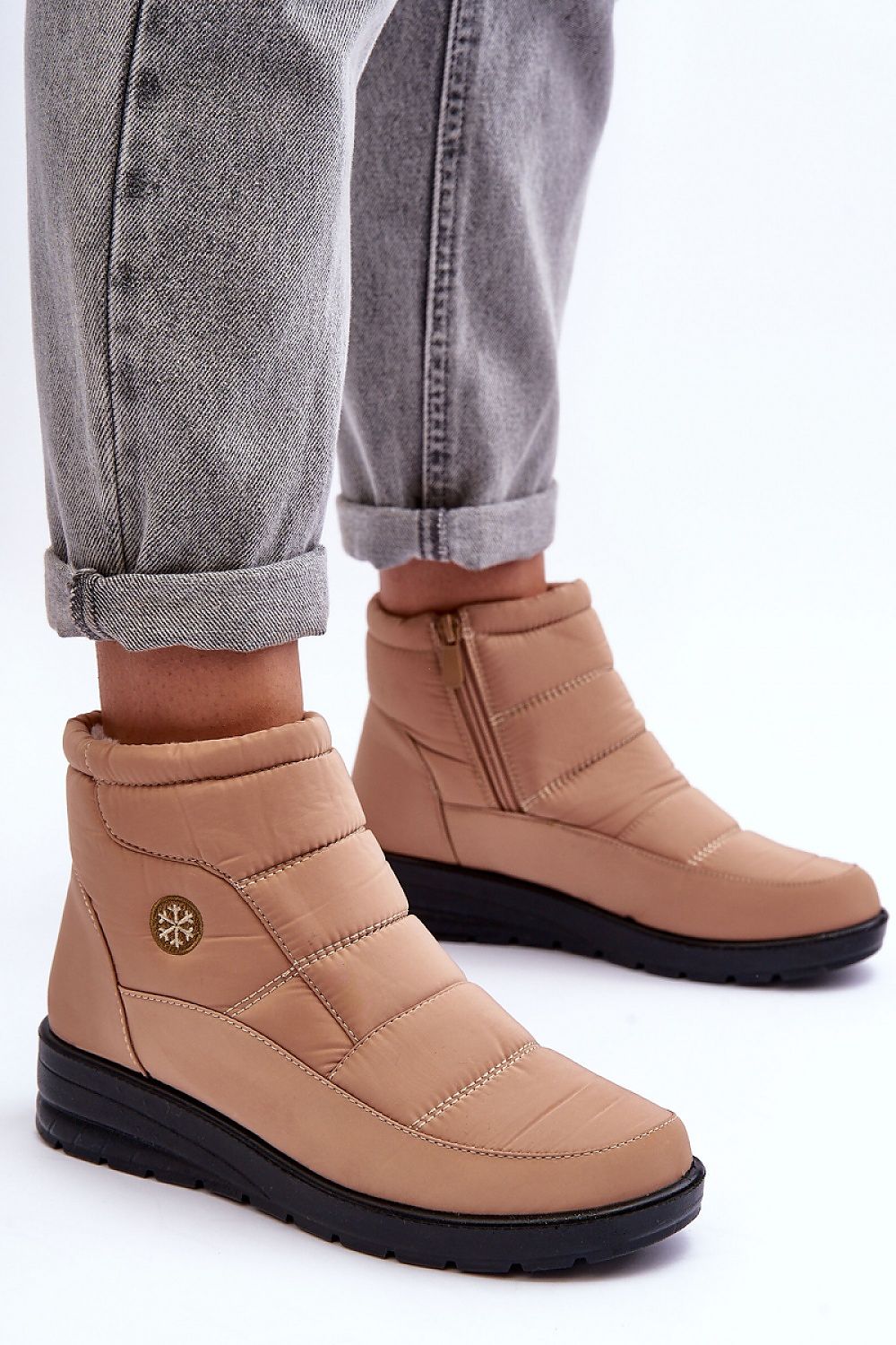 Snow boots model 190503 Step in style 